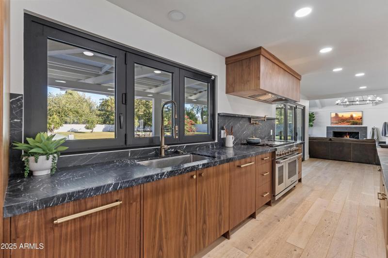 Accordion Window Closed