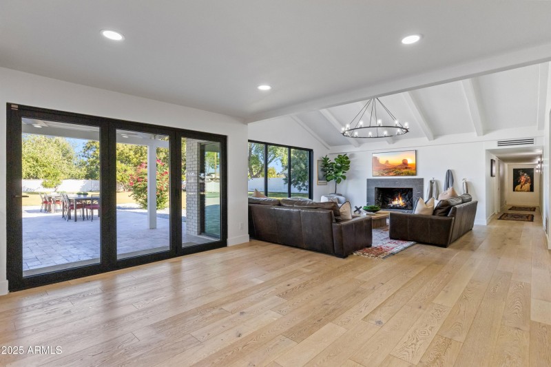 Seamless Indoor/Outdoor Living