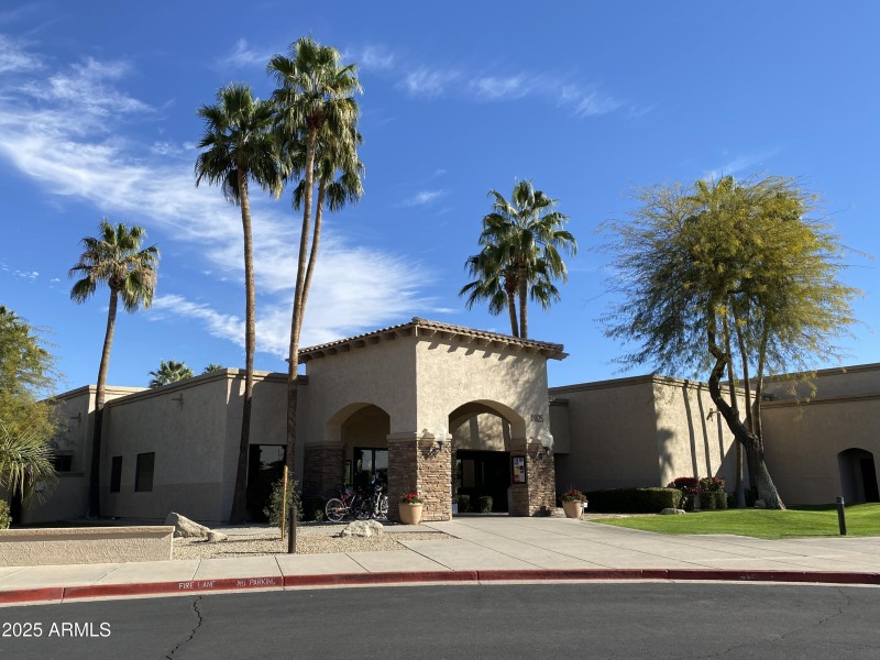 Vistas Rec Center (1)