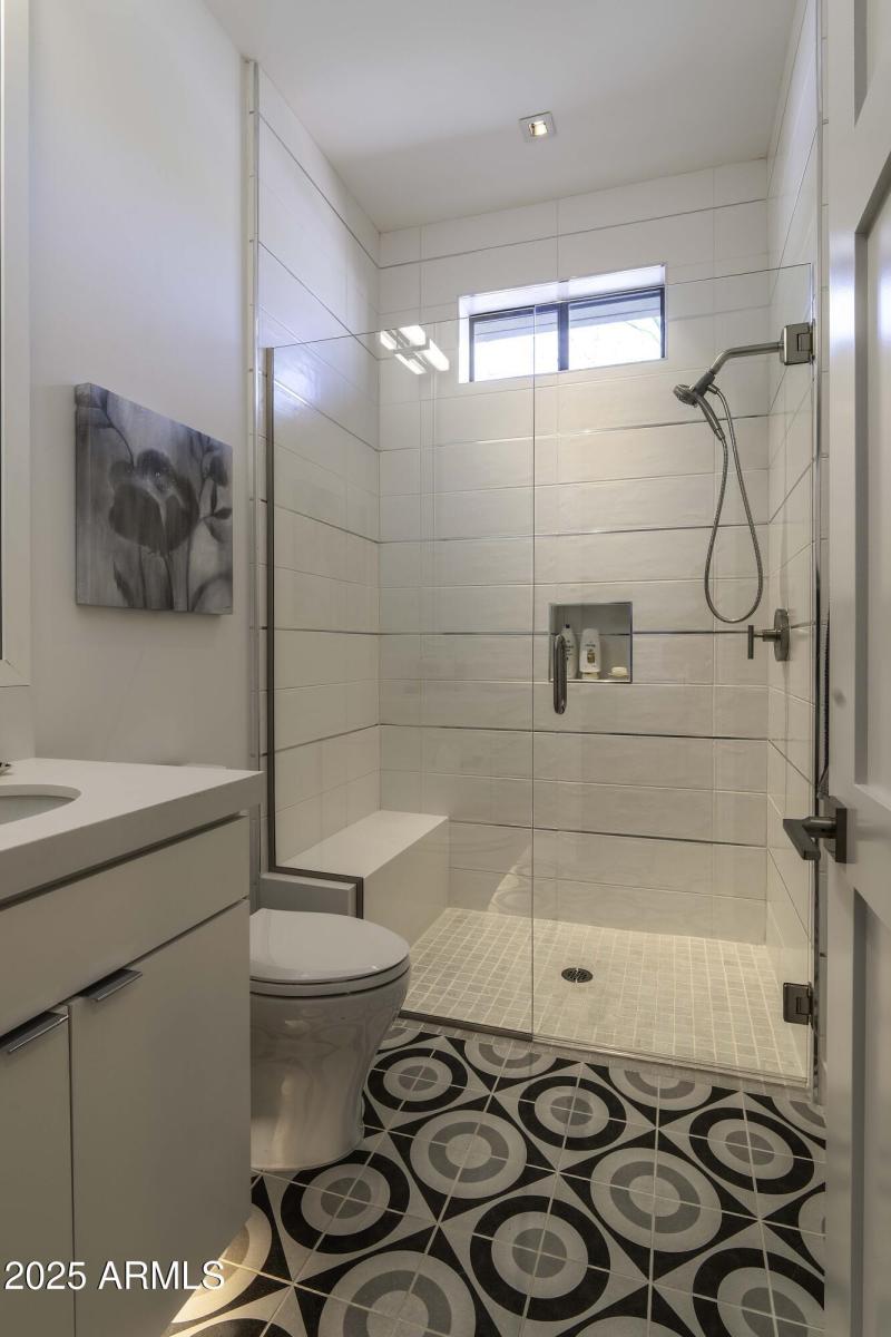 2nd Bedroom-Office Ensuite