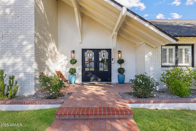 Visionmakers Custom Steel Entry Doors