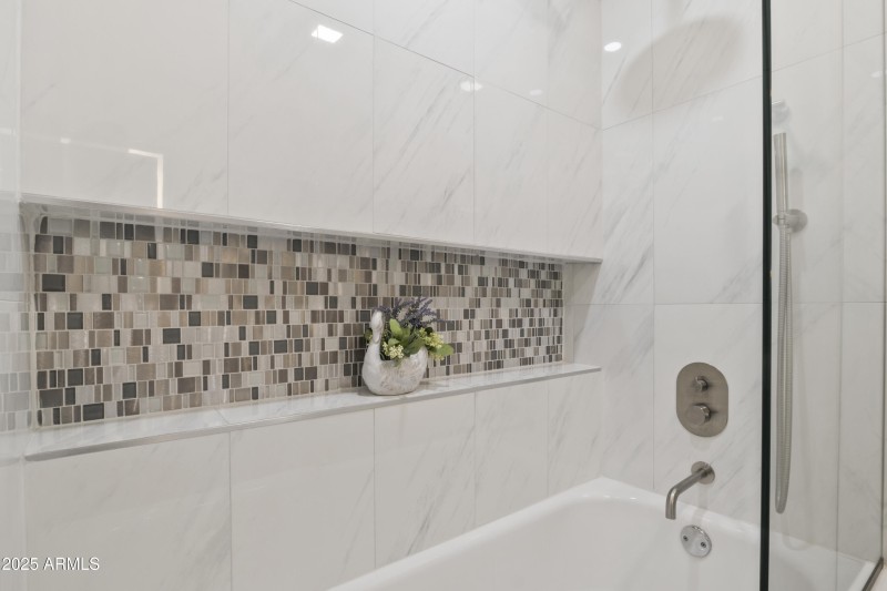 2nd bathroom upstairs