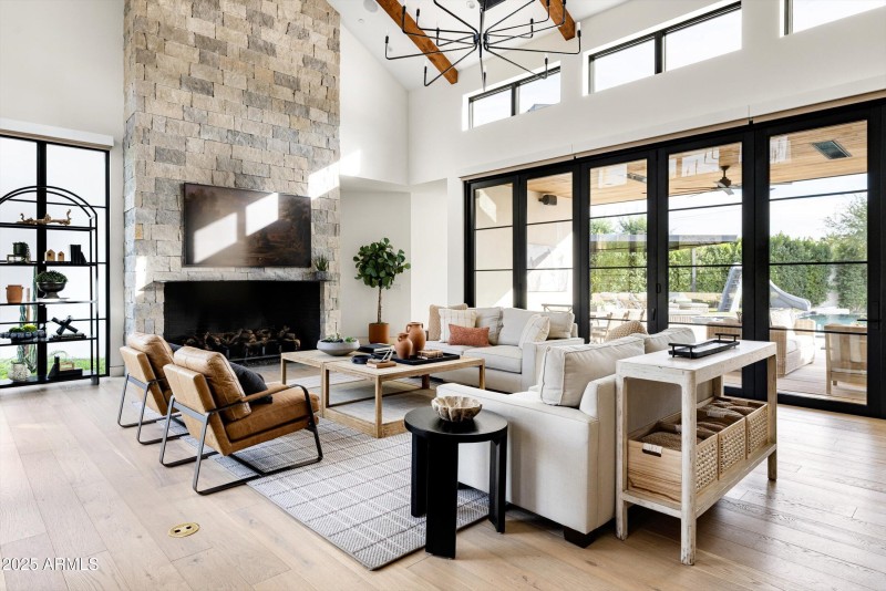 022-5715 E Monterosa St Phoenix_22