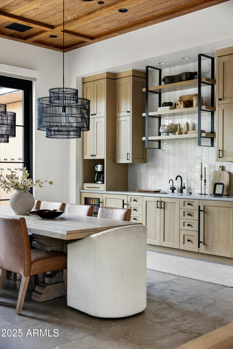 035-5715 E Monterosa St Phoenix_35