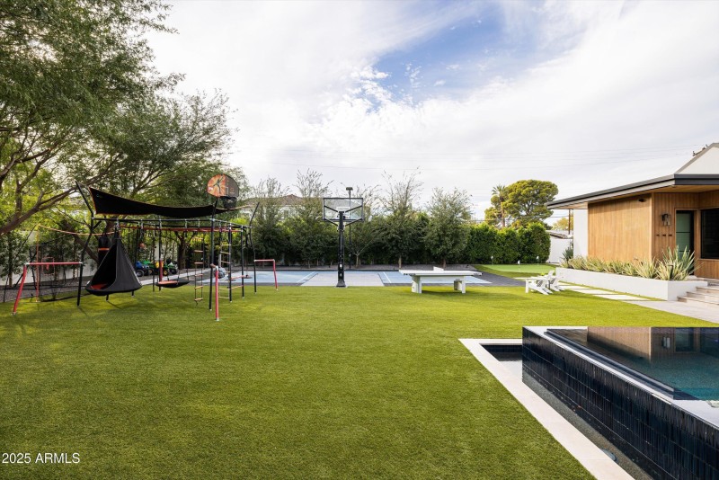 092-5715 E Monterosa St Phoenix_92