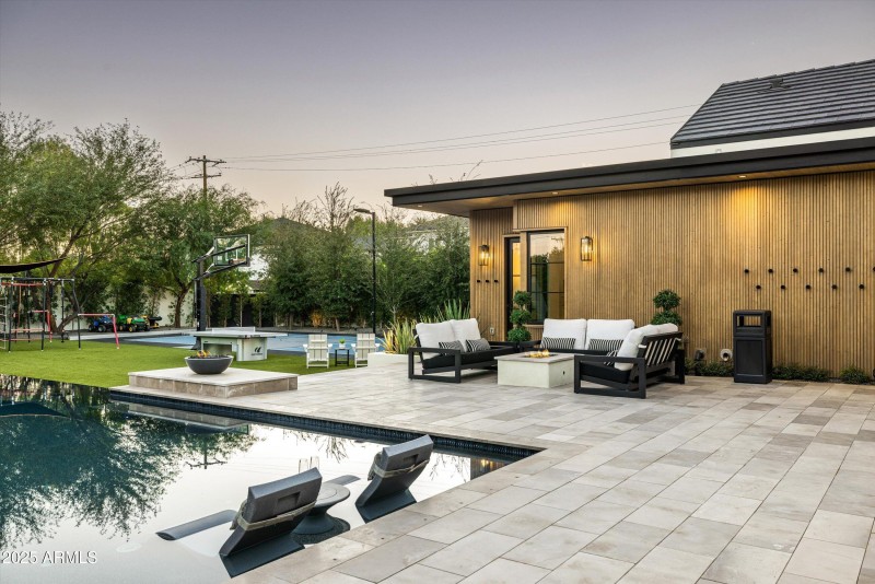 099-5715 E Monterosa St Phoenix_99