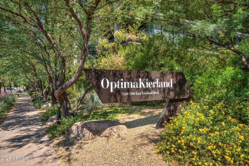 027_Welcome to Optima Kierland