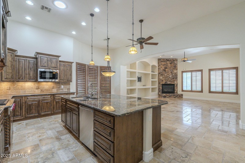 Kitchen island