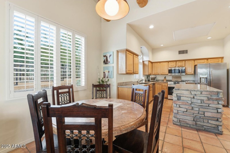 12202 N. 138th St-27