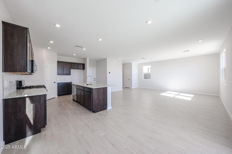 12_Ponderosa_Century-Communities_New-Hom