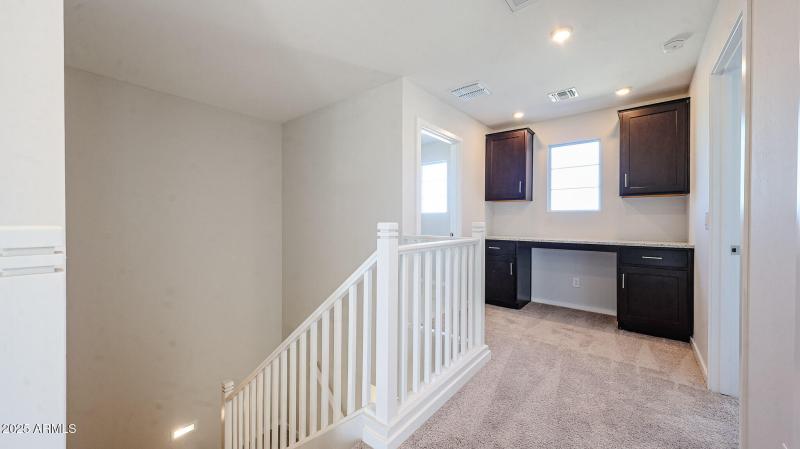 17_2-story-home-for-sale-surprise-AZ_Rea