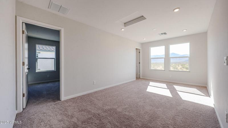 18_2-story-home-for-sale-surprise-AZ_Rea