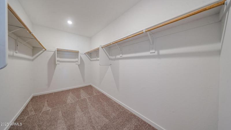 35_2-story-home-for-sale-surprise-AZ_Rea