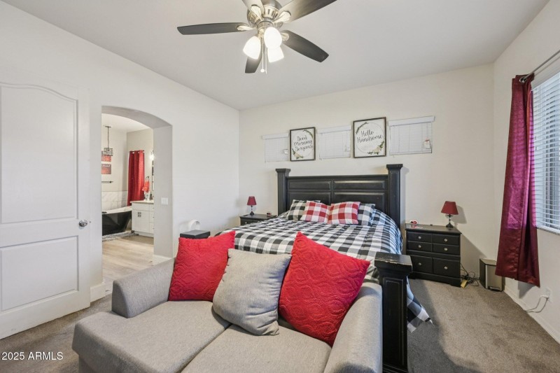 32-web-or-mls-E Decatur St-S1611-032