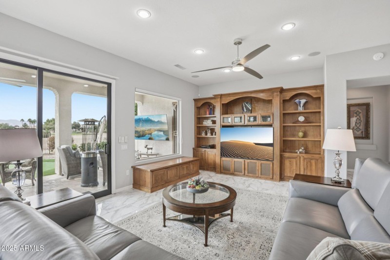 8-web-or-mls-W Loma Verde Trail-S1611-00