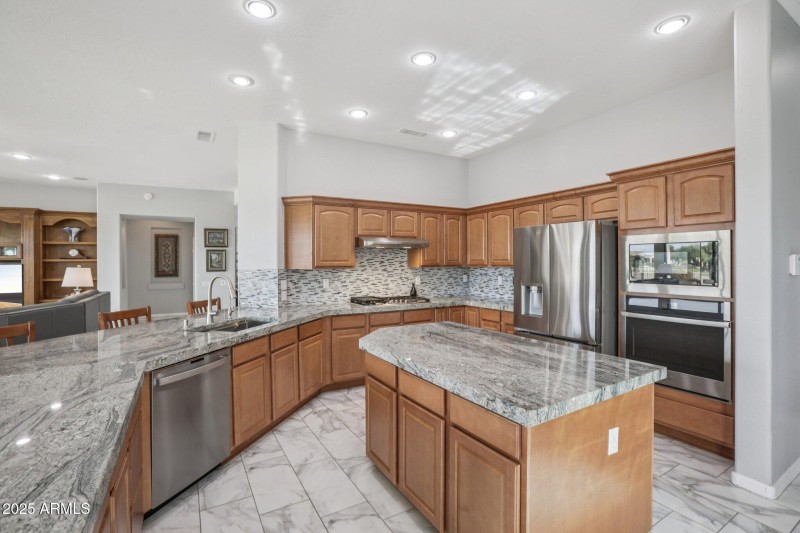 16-web-or-mls-W Loma Verde Trail-S1611-0