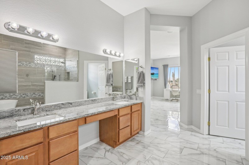 34-web-or-mls-W Loma Verde Trail-S1611-0