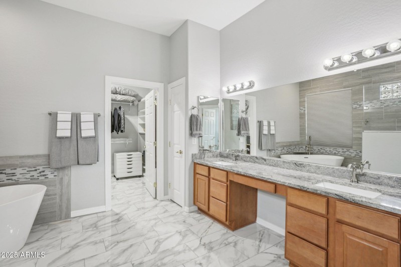 35-web-or-mls-W Loma Verde Trail-S1611-0