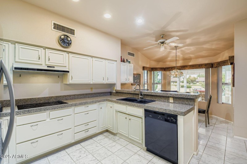 13830 W Sky Hawk Dr - Web Quality - 014