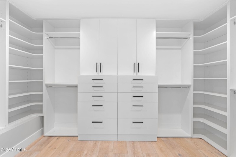 24-web-or-mls-3842-e-san-miguel-ave