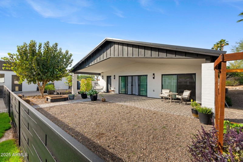 50-web-or-mls-3842-e-san-miguel-ave