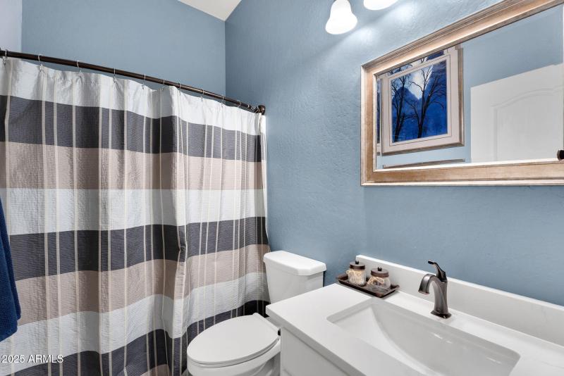 35-web-or-mls-907 E Carlise Rd-33