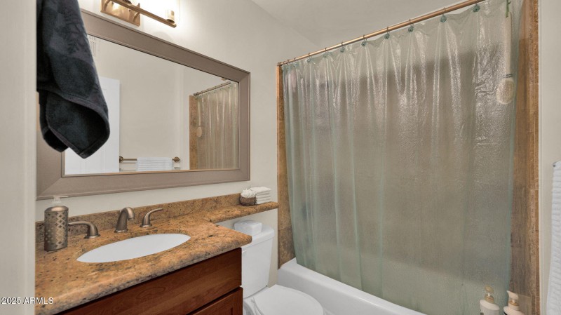 12-web-or-mls-P1309837