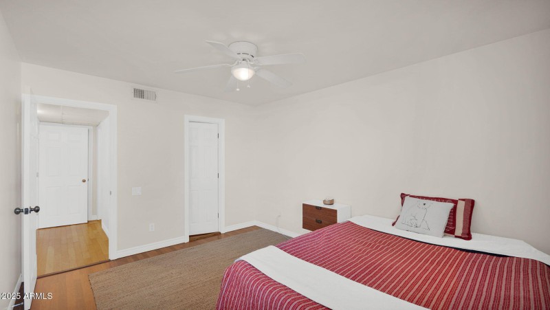 17-web-or-mls-P1309853