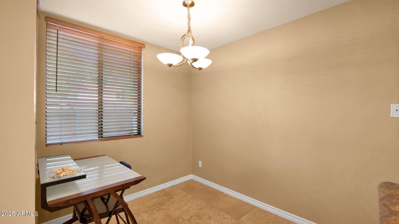 24-web-or-mls-P1309909