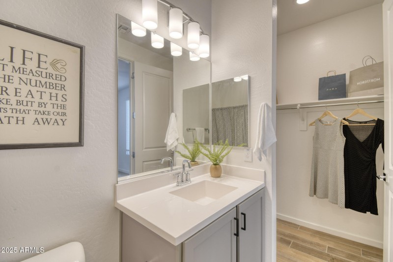 The Level Condo #1065