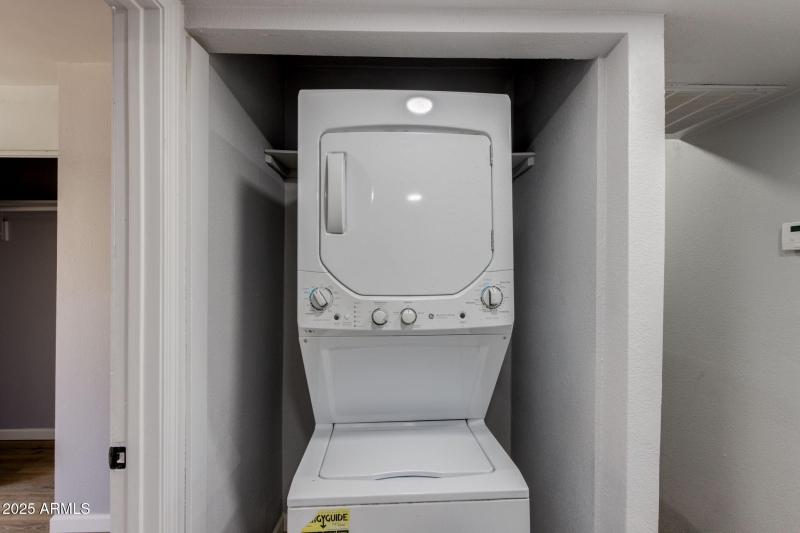 17-web-or-mls-ext_-42