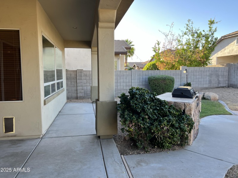 20251003_234630960_iOS