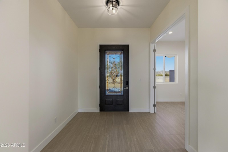 10039 N Burris Rd-101