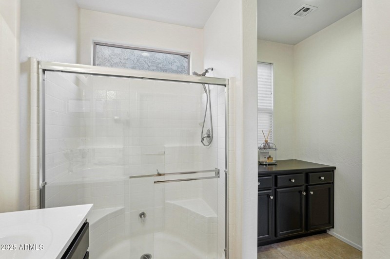 31-web-or-mls-W Rosewood Ln-S1811-029