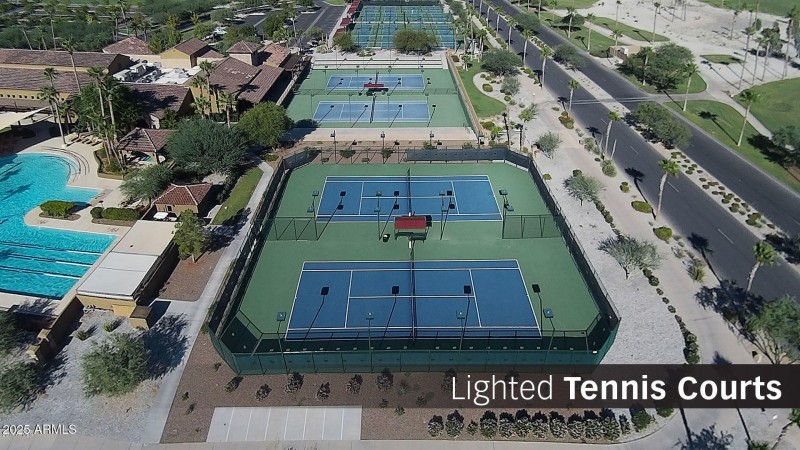 Robson Tennis Courts