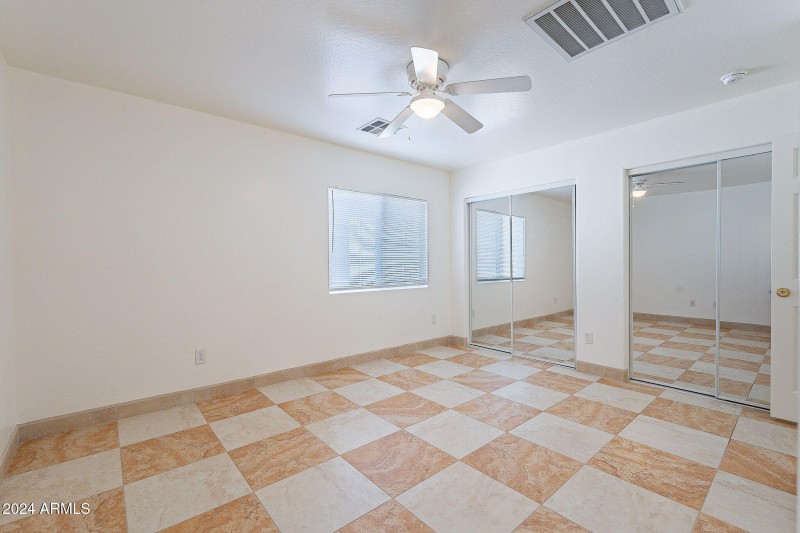 25-web-or-mls-Roosevelt-25