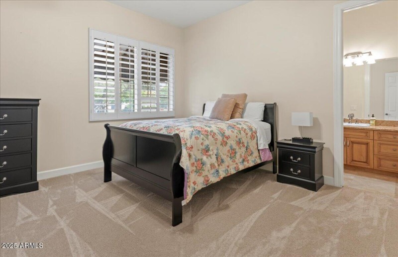 19-6630 E Lafayette Blvd 17