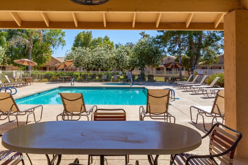 Sun Village Community Center (11)