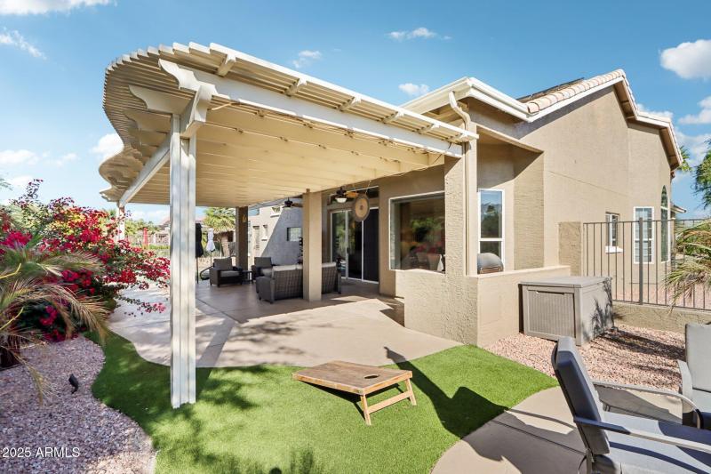 38-web-or-mls-N Palmer Dr-S1511-036