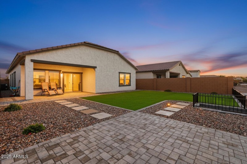 envato-labs-image-edit (22) (1)