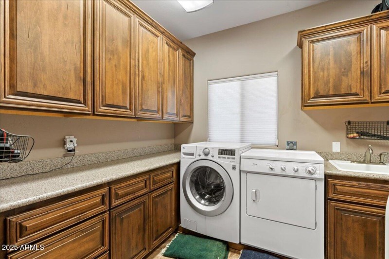 051-Laundry Room