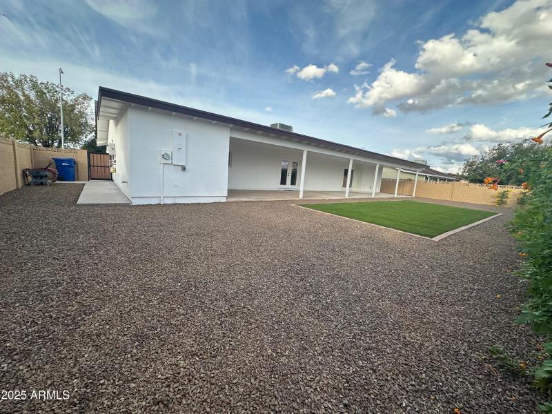 2329 E Enrose - # - 28