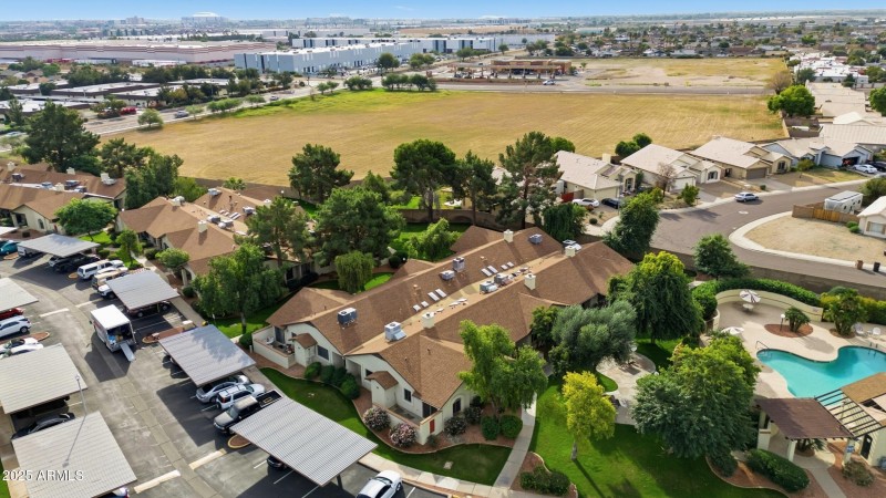 8140 N 107TH Avenue, 281