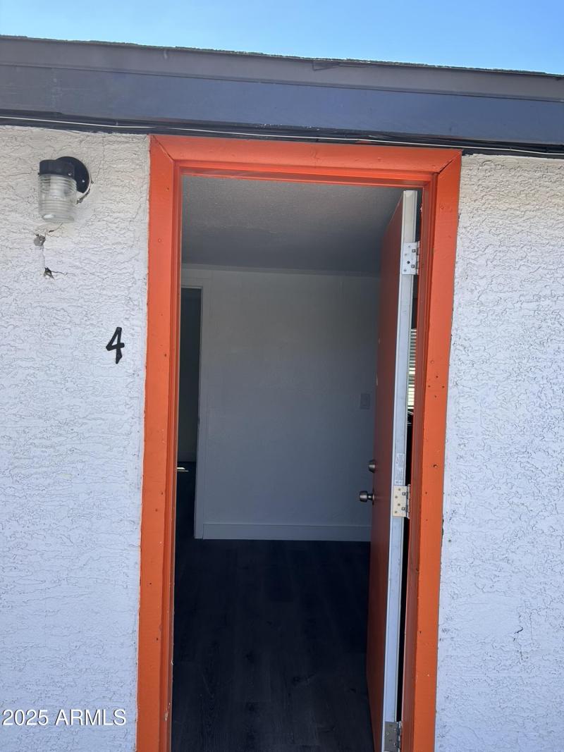 1ED181E3-FD81-4AD8-A2A7-A8723B4E994B_1_1