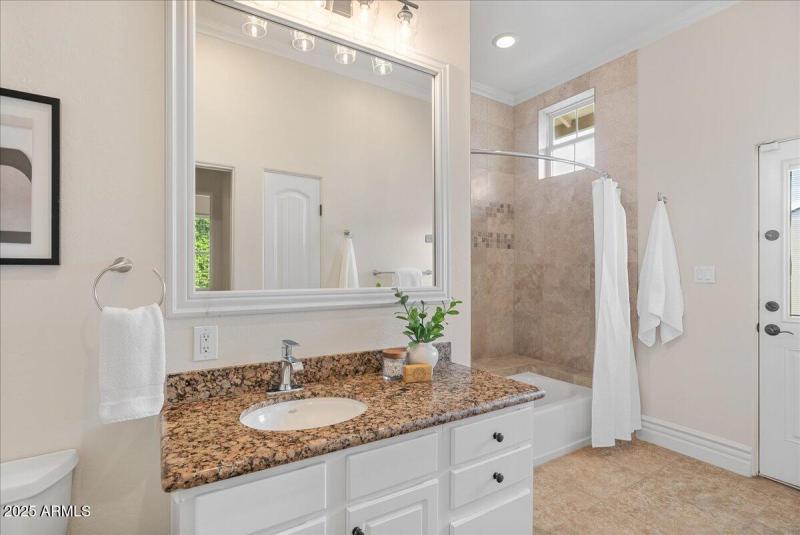 65-Casita bathroom 1