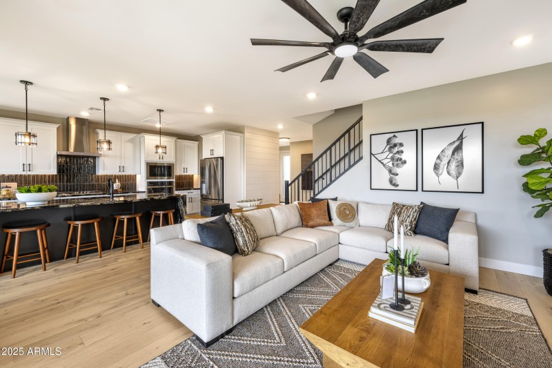 Waterston Central Models Azalea 092 Fina