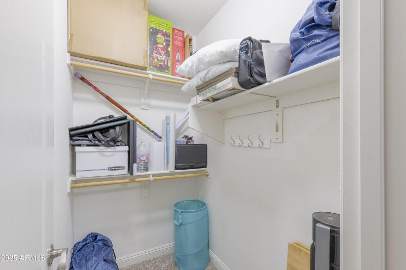 Bed 2 walkin closet space behind door to