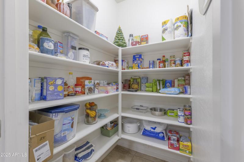Walk in Pantry