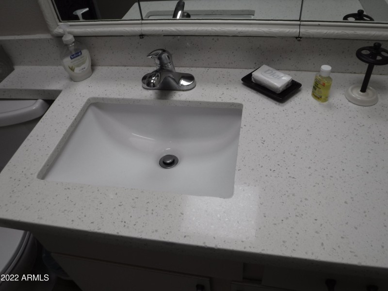 Quartz Counters