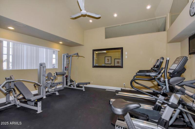 14145 N 92nd St-large-026-001-TOD 0742-1